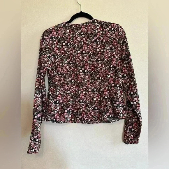 Boden Ditsy Meadow Floral Print V-Neck Long Sleeve Blouse Size US 8 - Picture 2 of 6